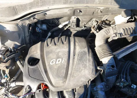 2015 Hyundai Santa Fe Sport 2.4L from USA, damaged, VIN 5XYZU3LB9FG256067